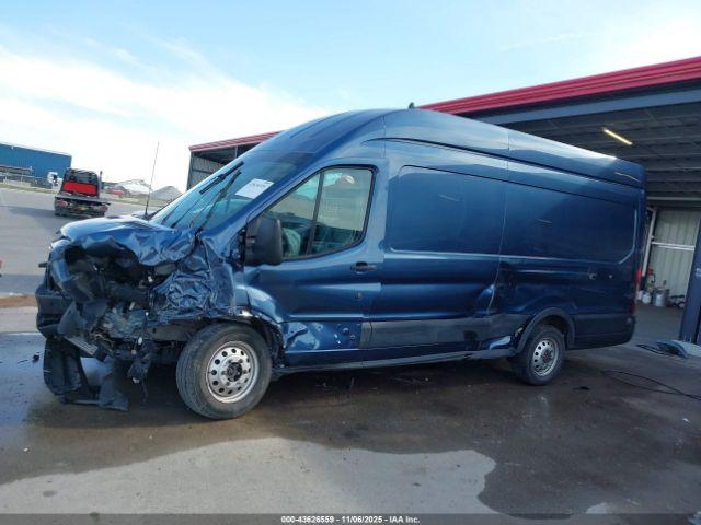 Ford Transit Image 15