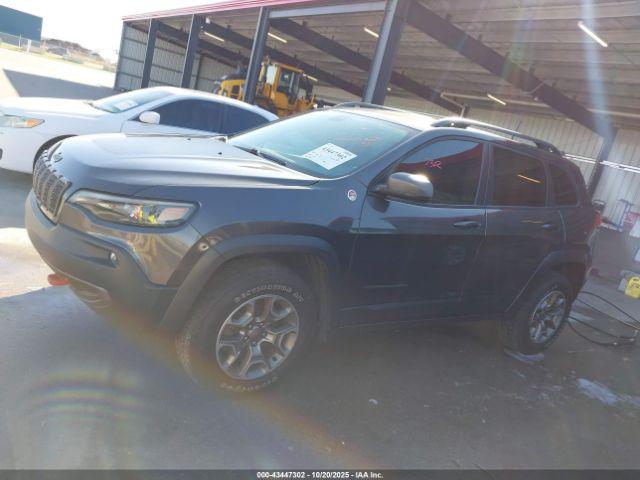 Jeep Cherokee Trailhawk 4x4 Image 5