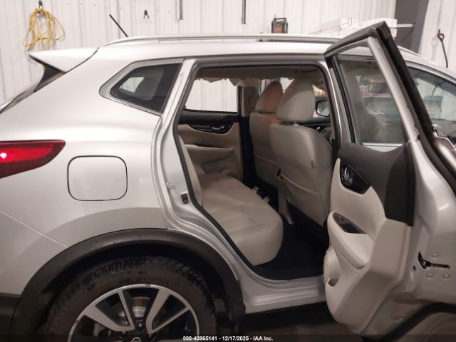 Nissan Rogue Sl Image 13