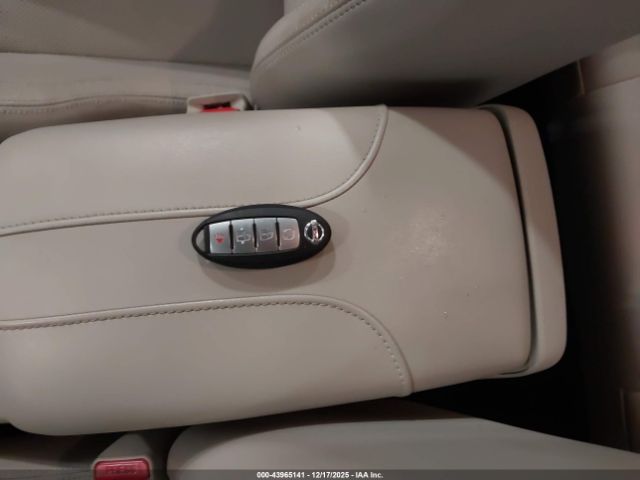 Nissan Rogue Sl Image 3