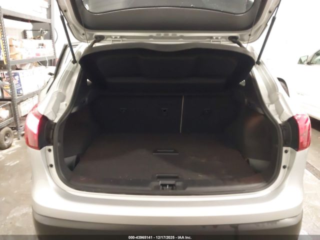 Nissan Rogue Sl Image 14