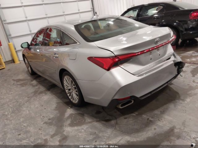 Toyota Avalon Limited Awd Image 5