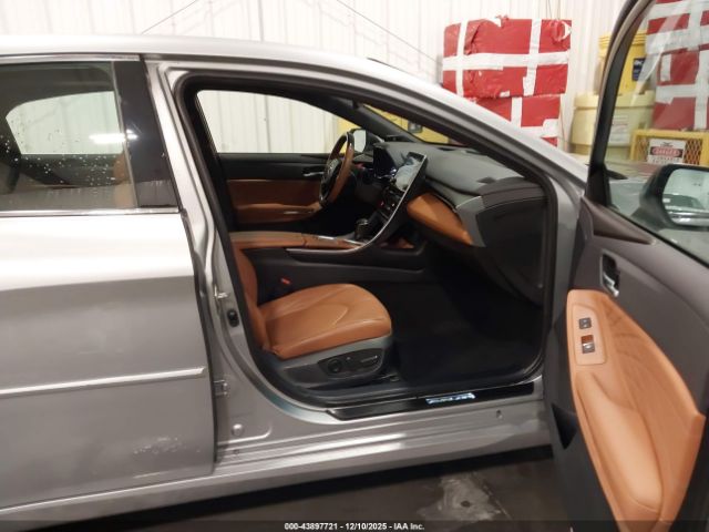 Toyota Avalon Limited Awd Image 7