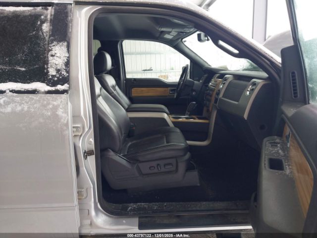 Ford F-150 Lariat Image 16