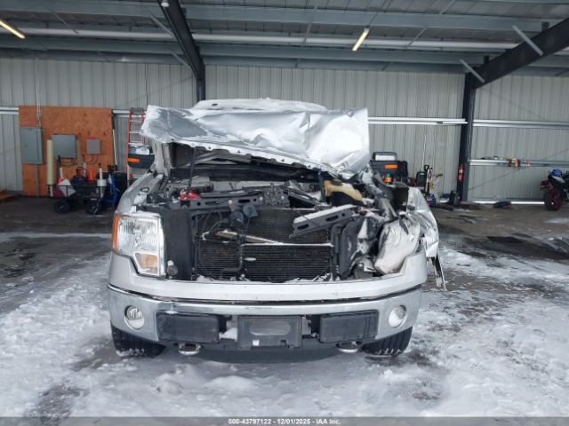 Ford F-150 Lariat Image 12