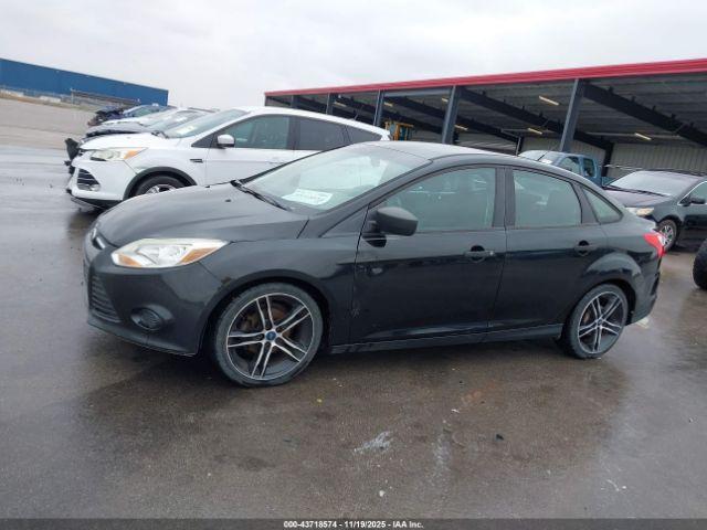 Ford Focus S Image 16