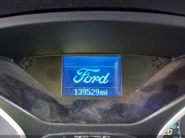 Ford Focus S Image 14