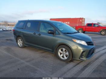  Salvage Toyota Sienna