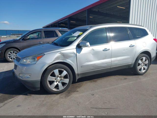 Chevrolet Traverse Ltz Image 2
