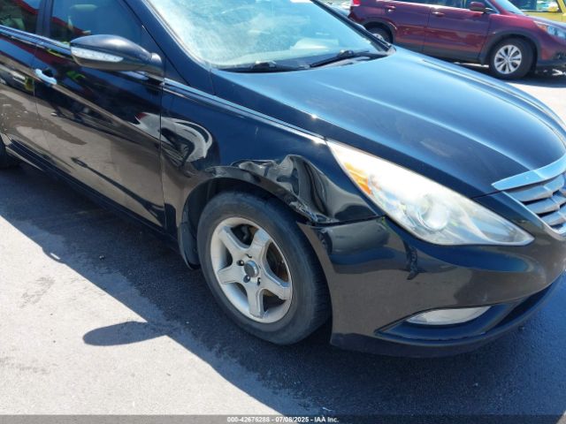 Hyundai SONATA Limited 2.0t Image 8