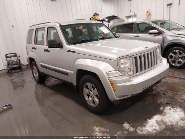  Salvage Jeep Liberty
