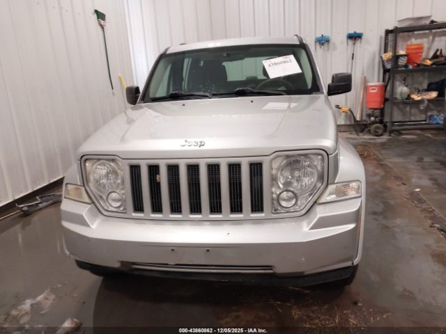 Jeep Liberty Sport Image 14